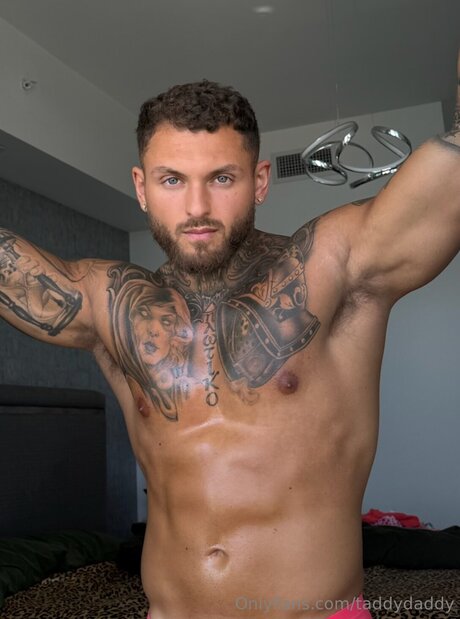 Nagie wyciekłe zdjęcie OnlyFans od Taddydaddy