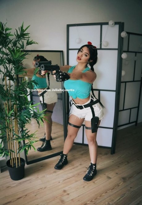 Julia Bayonetta