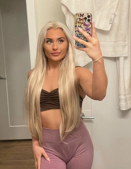 Nagie wyciekłe zdjęcie OnlyFans od Tiffany Stratton