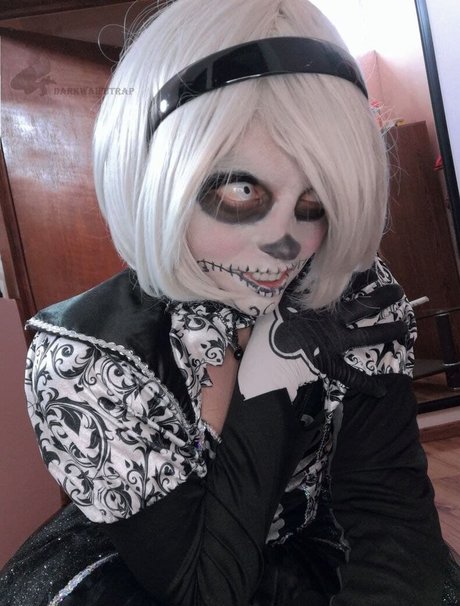 Darkwaifutrap
