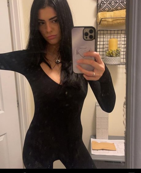 Nagie wyciekłe zdjęcie OnlyFans od Olivia Forsbrook