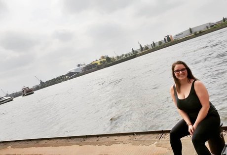 Nagie wyciekłe zdjęcie OnlyFans od Silvisilvilein