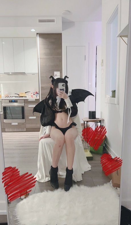 Nagie wyciekłe zdjęcie OnlyFans od Awwni