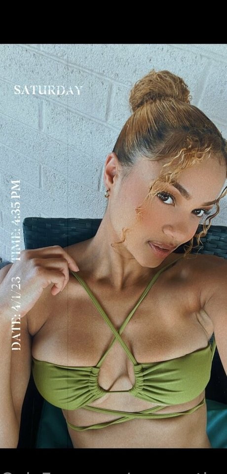 Nagie wyciekłe zdjęcie OnlyFans od Creamythroat