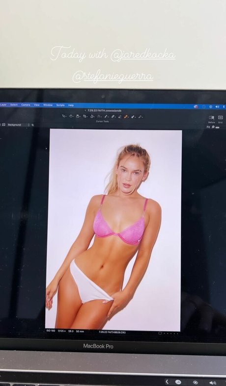 Nagie wyciekłe zdjęcie OnlyFans od Faith Schroder