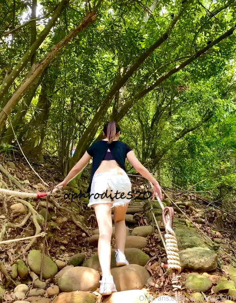Nagie wyciekłe zdjęcie OnlyFans od Aphrodite5201