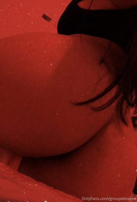 Nagie wyciekłe zdjęcie OnlyFans od Groupielover