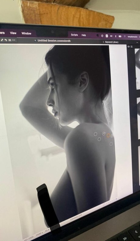 Nagie wyciekłe zdjęcie OnlyFans od Sophia Breydo