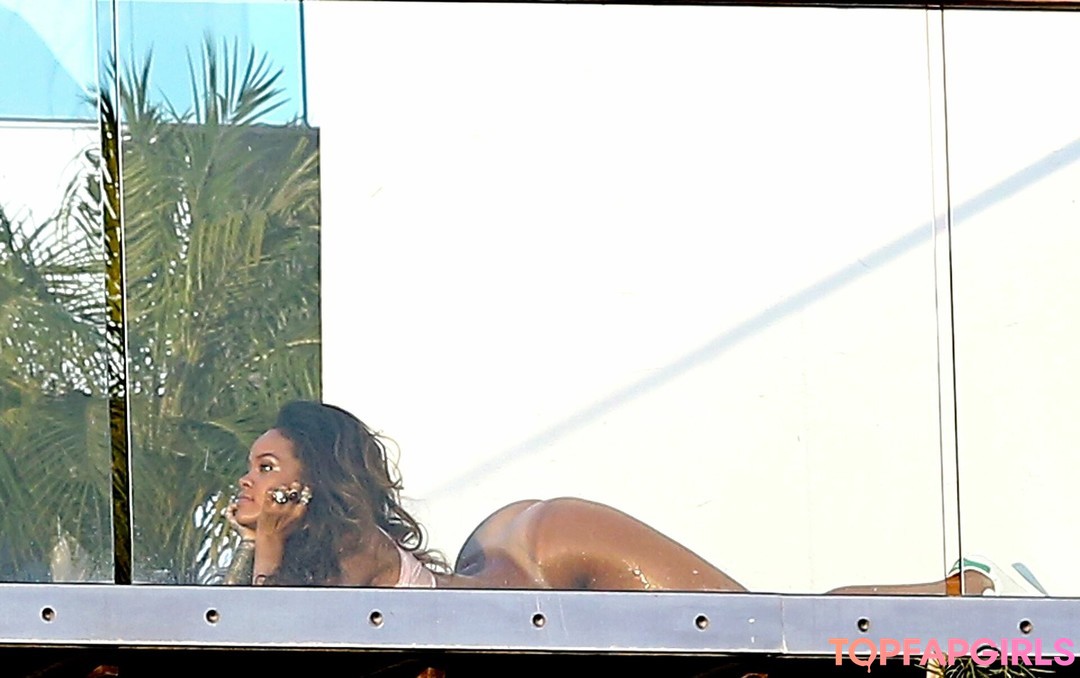 Nagie wyciekłe zdjęcie OnlyFans od Rihanna #1199