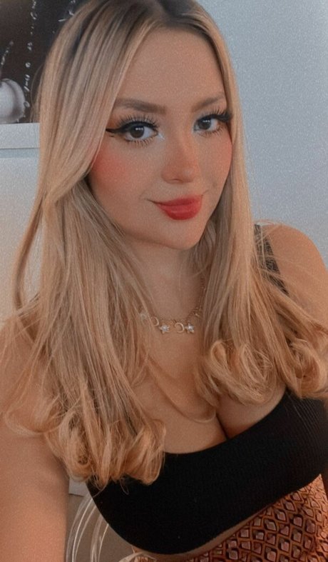 Nagie wyciekłe zdjęcie OnlyFans od Arigameplays