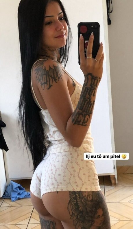 Anna Guimaraes