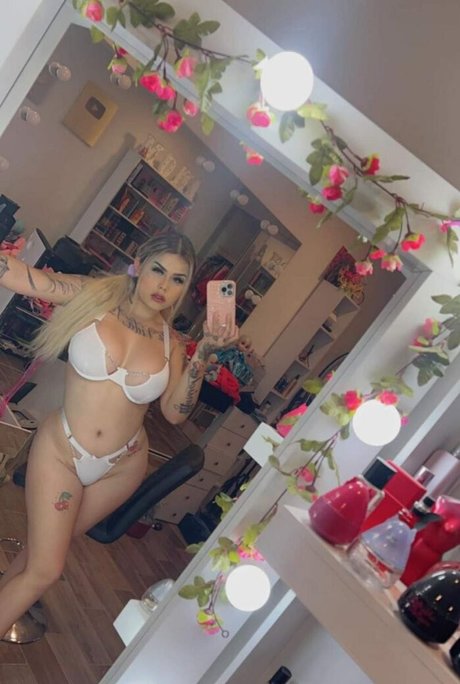 Monafashionbeauty
