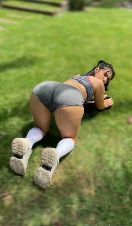 Nagie wyciekłe zdjęcie OnlyFans od Hollybratty