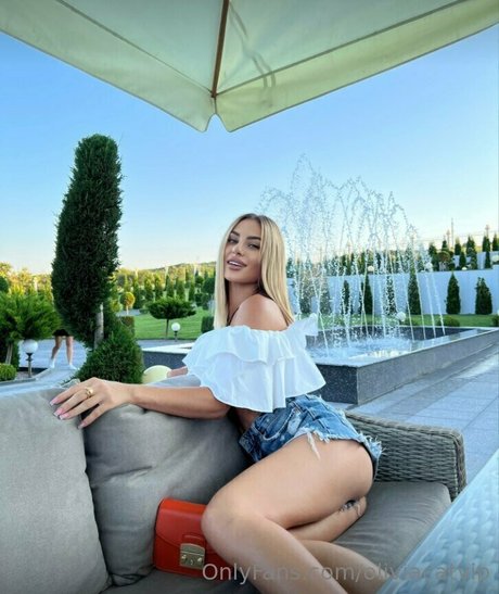Oliviacatvip