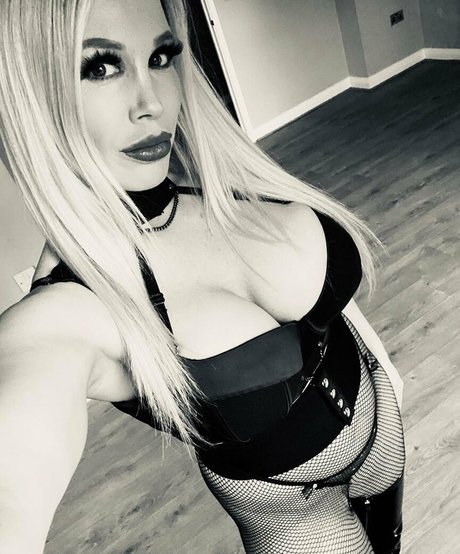 Nagie wyciekłe zdjęcie OnlyFans od Rebeccamorefree