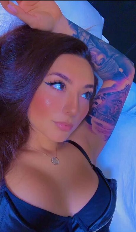 Nagie wyciekłe zdjęcie OnlyFans od Theegoldenrose
