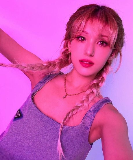 Nagie wyciekłe zdjęcie OnlyFans od Jeon Somi