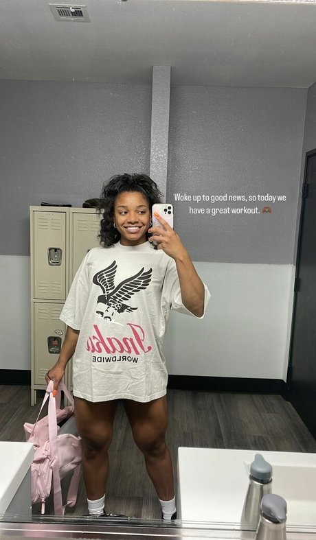 Nagie wyciekłe zdjęcie OnlyFans od Aaaaayevuh