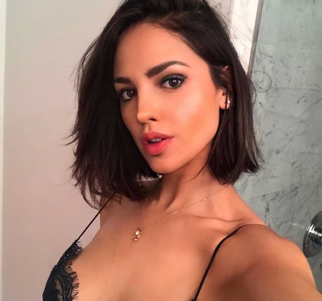 Eiza Gonzalez