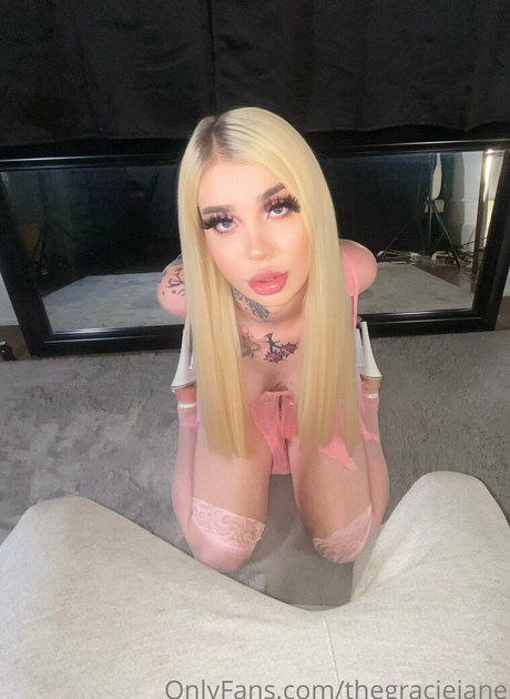 Nagie wyciekłe zdjęcie OnlyFans od Thegraciejane
