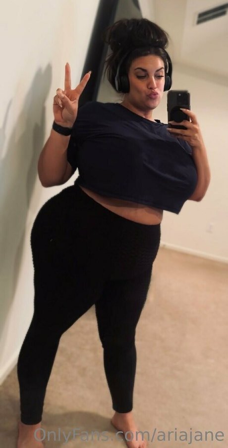 Nagie wyciekłe zdjęcie OnlyFans od Ariajane
