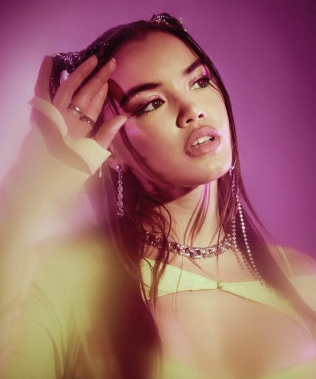 Nagie wyciekłe zdjęcie OnlyFans od Paris Berelc