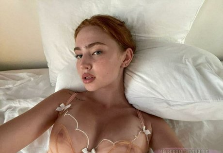 Nagie wyciekłe zdjęcie OnlyFans od Renata Ri