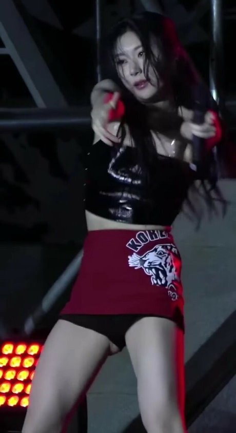 WomenK-pop