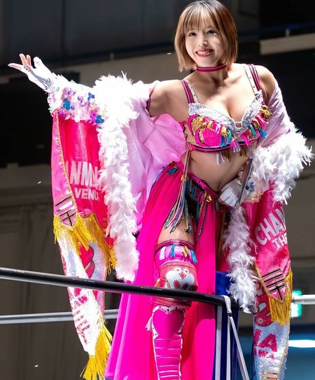Mina Shirakawa