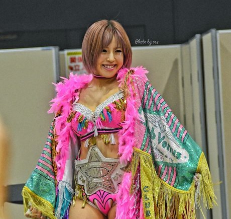 Mina Shirakawa