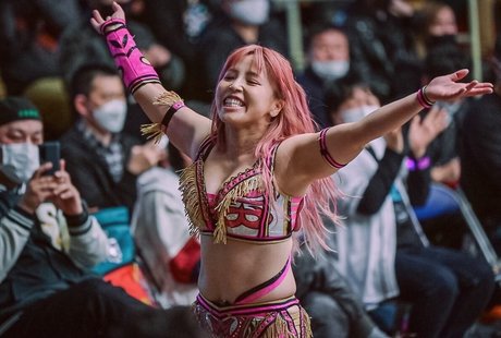 Mina Shirakawa