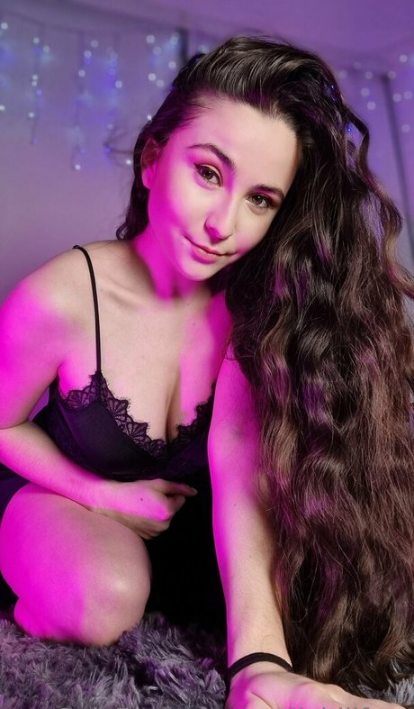 Nagie wyciekłe zdjęcie OnlyFans od Emilyhillfree
