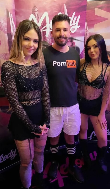 Nagie wyciekłe zdjęcie OnlyFans od Bella Angel Dezoitou