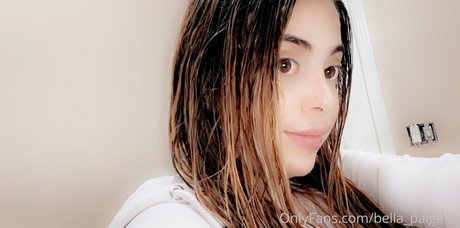 Bellaapaigexo