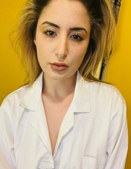 Nagie wyciekłe zdjęcie OnlyFans od Snarkybrunette