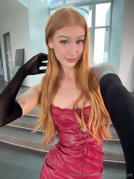 Nagie wyciekłe zdjęcie OnlyFans od Averyyskye