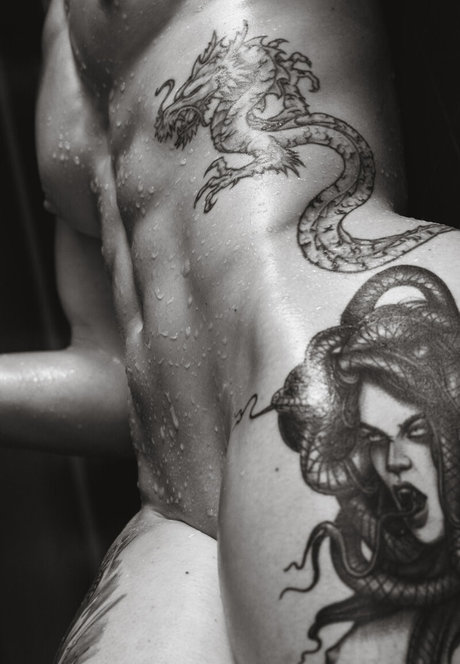 Nagie wyciekłe zdjęcie OnlyFans od Vanth Inkfit