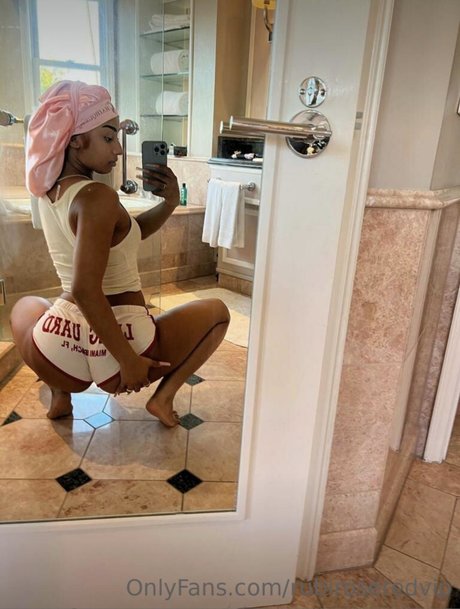 Nagie wyciekłe zdjęcie OnlyFans od Rubi Rose