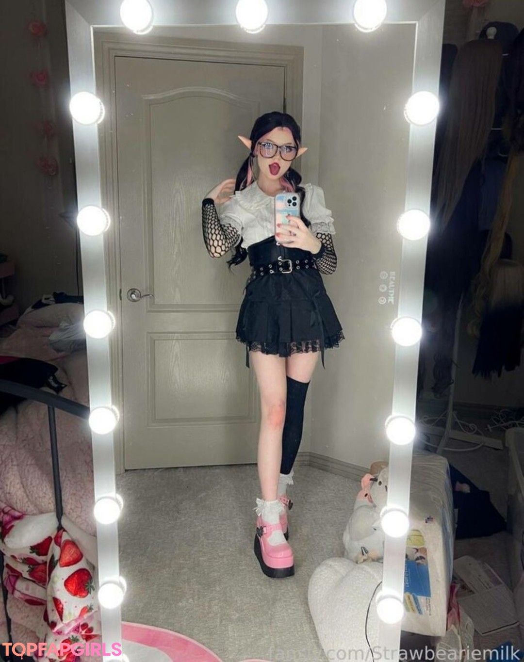 Nagie wyciekłe zdjęcie OnlyFans od Strawbeariemilkk #1548