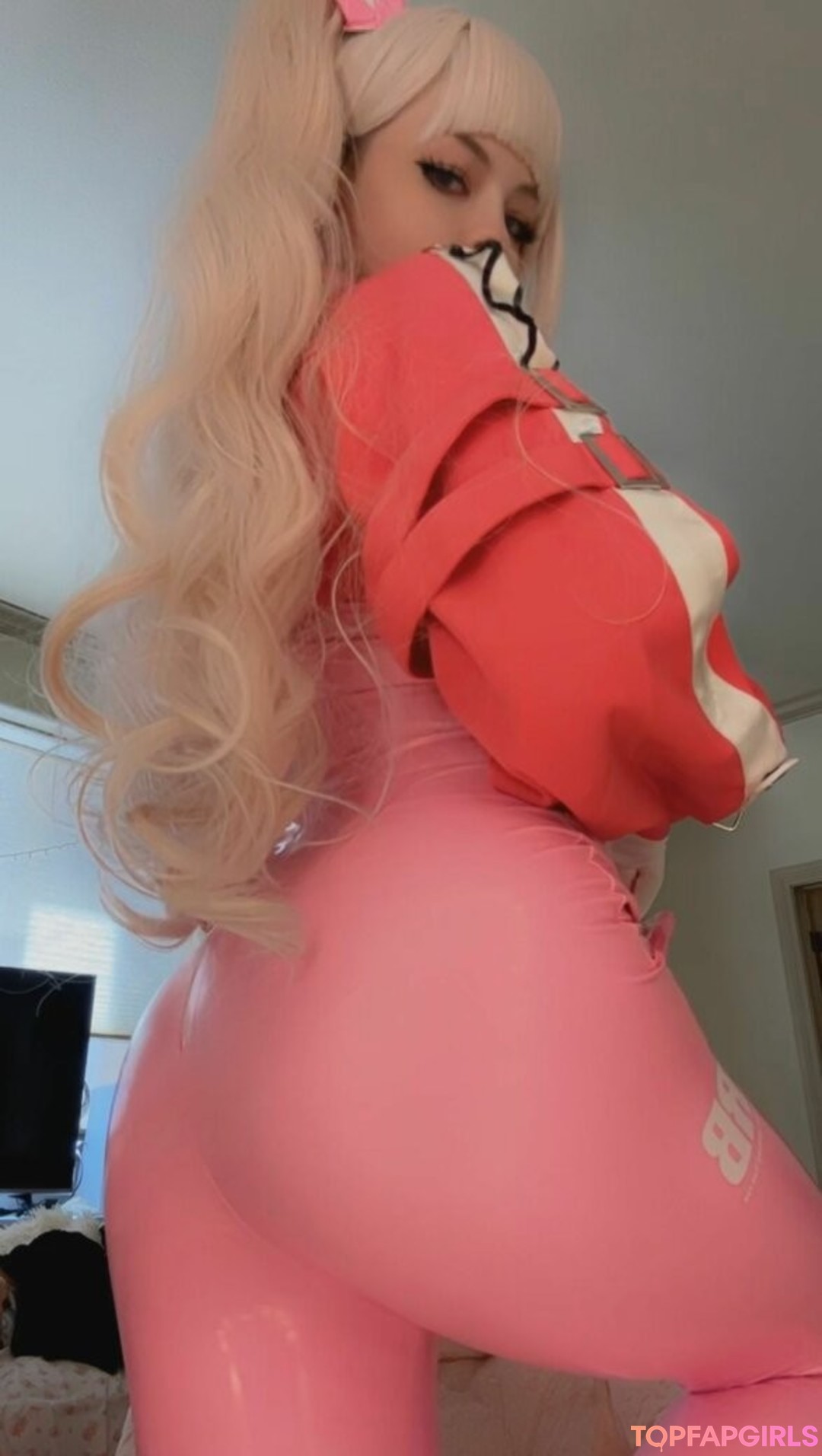 Nagie wyciekłe zdjęcie OnlyFans od Strawbeariemilkk #2418