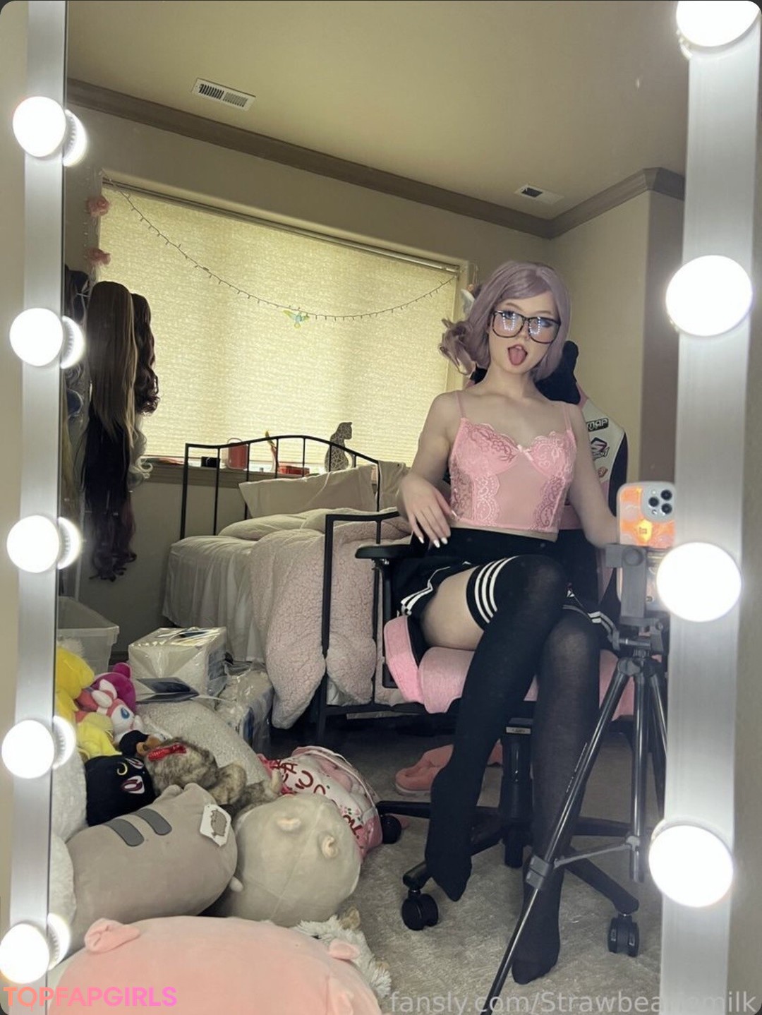 Nagie wyciekłe zdjęcie OnlyFans od Strawbeariemilkk #501