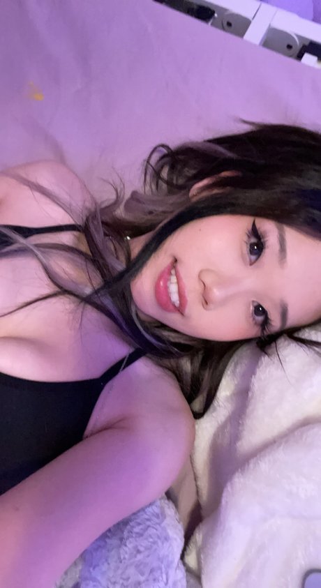 Nagie wyciekłe zdjęcie OnlyFans od Karinerino