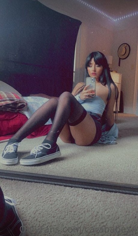 Nagie wyciekłe zdjęcie OnlyFans od Carababexx