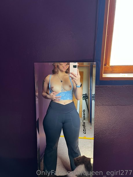 Queen_D
