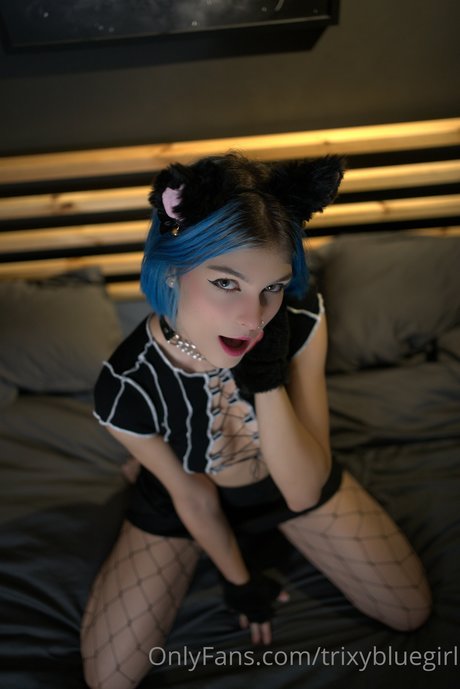 Trixy Blue