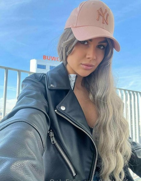 Nagie wyciekłe zdjęcie OnlyFans od Kristina Frye