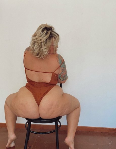 Nagie wyciekłe zdjęcie OnlyFans od Tallulah Moon