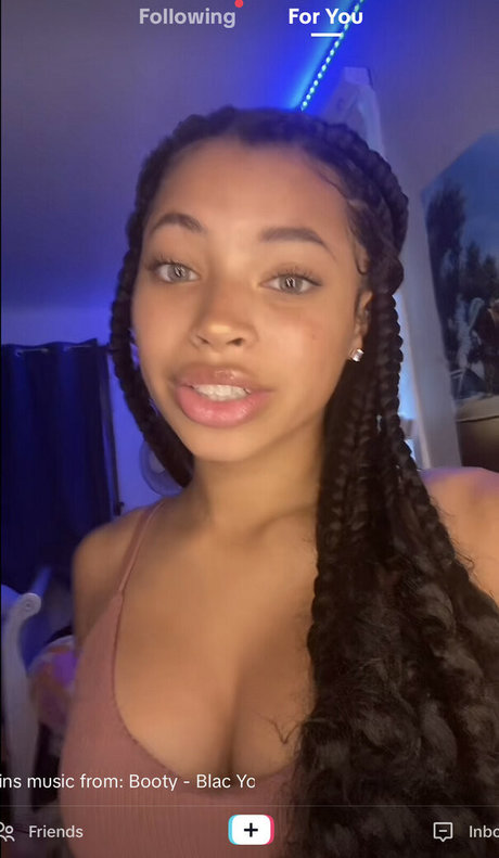 Nagie wyciekłe zdjęcie OnlyFans od Whoisbrooklyn