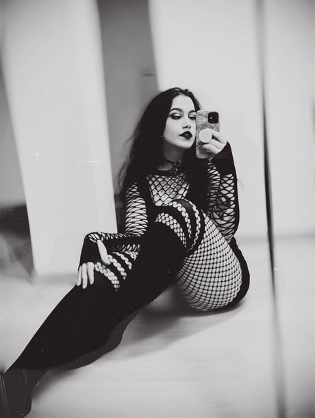 Nagie wyciekłe zdjęcie OnlyFans od Viotcz