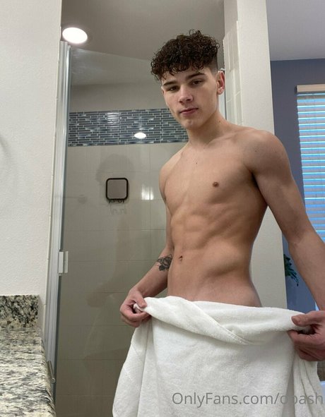 Nagie wyciekłe zdjęcie OnlyFans od Opash